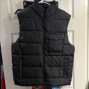 Old Navy Men's Quilted Black Vest